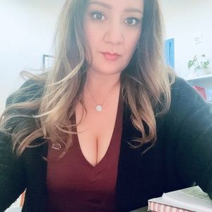 Meet your Posher, Veronica